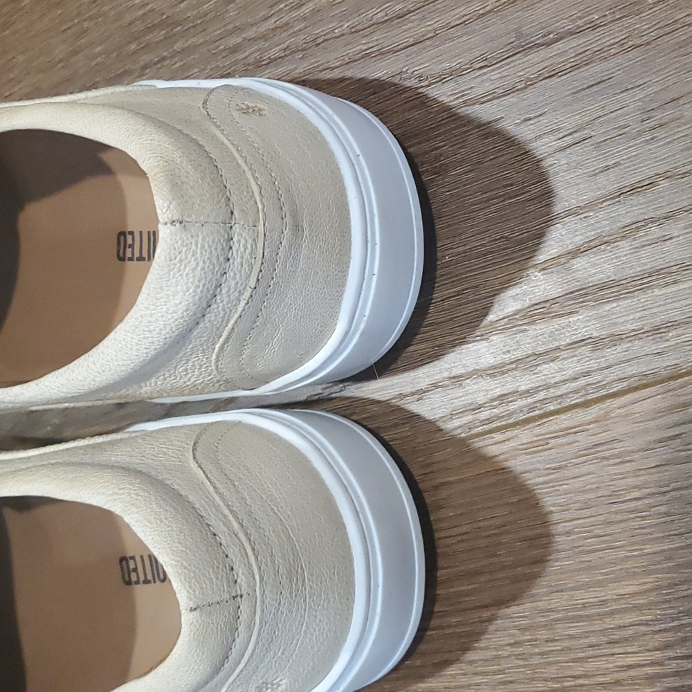 BROTHERS UNITED slip ons.     #3930 - Picture 5 of 9